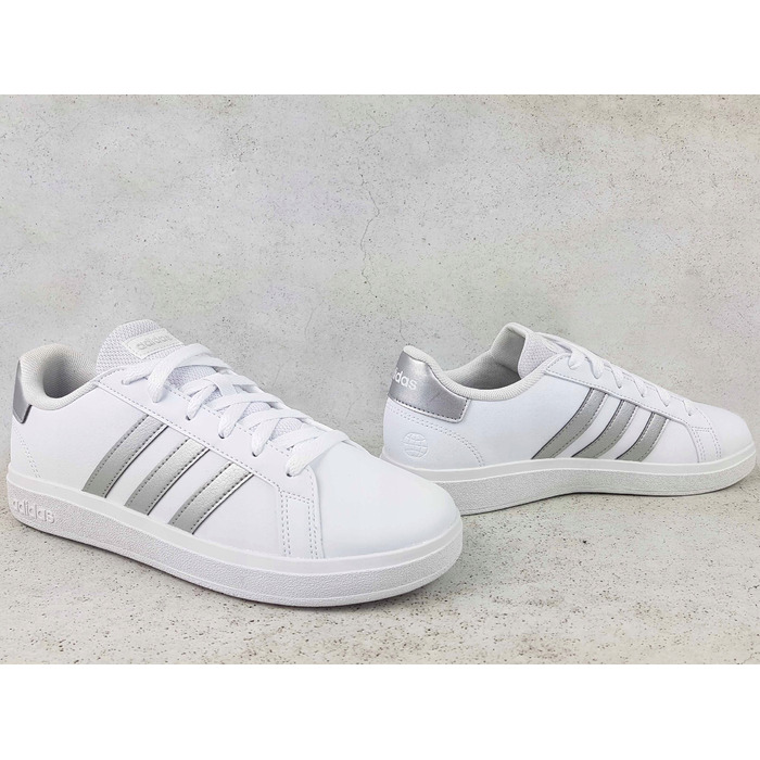Жіночі кросівки adidas Grand Court 2.0 білі GW6506, розмір 38 2/3