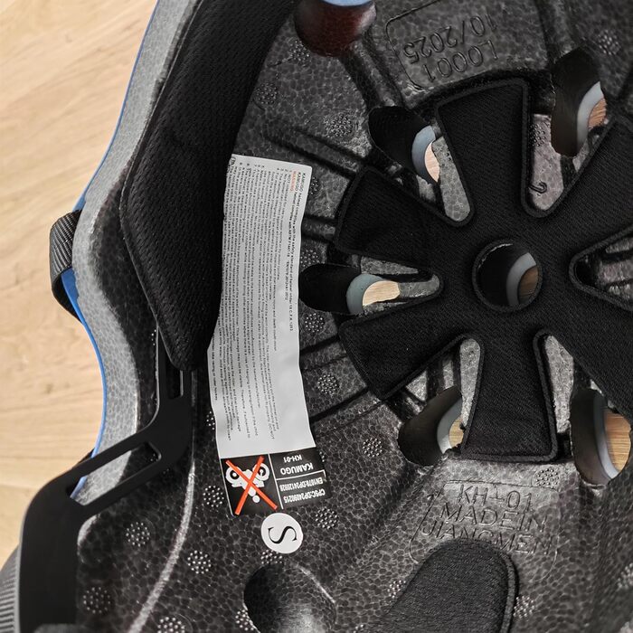 Дитячий шолом KAMUGO з комплектом захисту: наколінники, налокітники, захист зап'ясть. Підходить для дітей 2-8 років (ролики, велосипед, самокат)