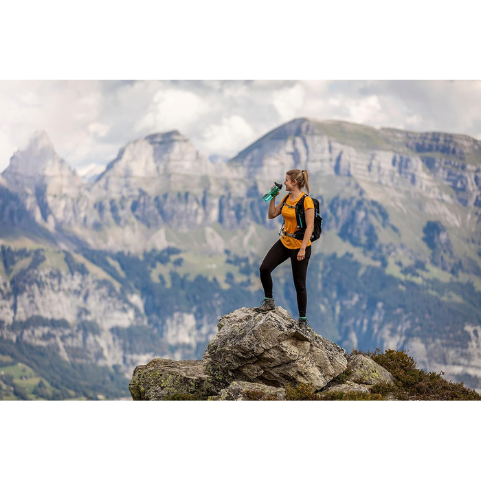 Пляшка для води CAMELBAK Chute Mag 1,5 л, прозора