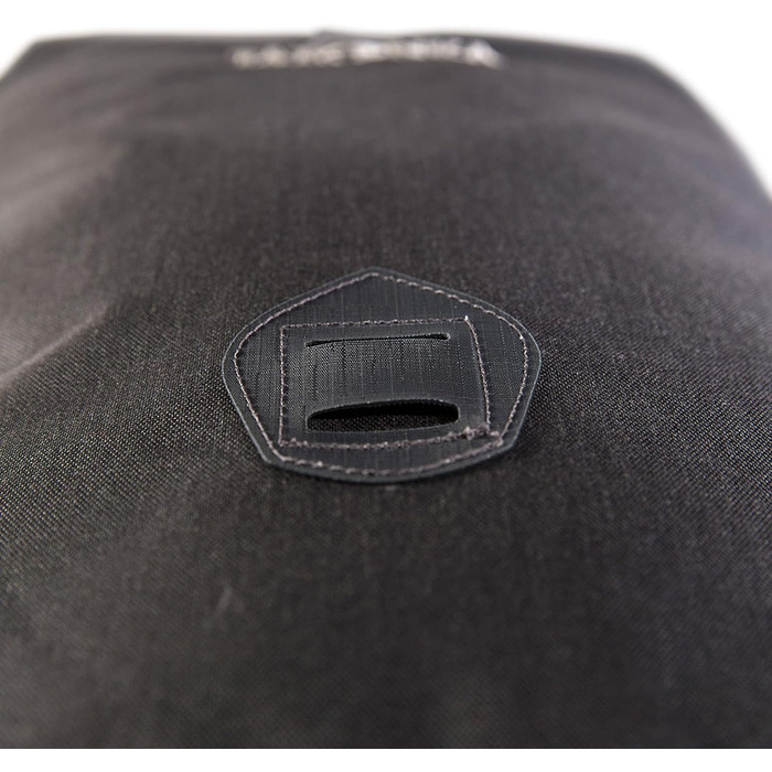 Рюкзак Tatonka Grip Rolltop 34 л з відділенням для ноутбука 15