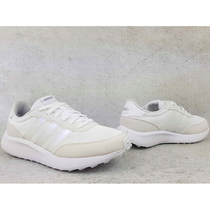 Жіночі кросівки Adidas Run 70s Retro Classic (HR0295)