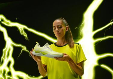 Жіночі спортивні кросівки Kempa Wing Lite 2.0 W, білий, флуоресцентний жовтий, 38.5 EU