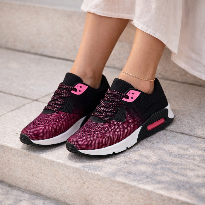 Жіночі спортивні кросівки Adidas, рожеві, м'які, розмір 39