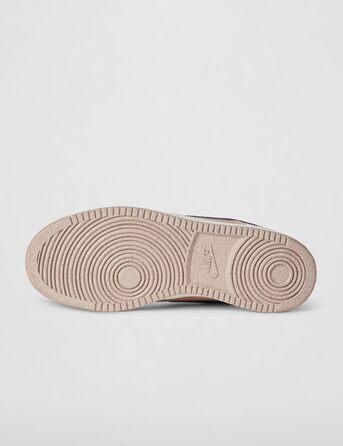 Кросівки жіночі Nike Court Vision Low Next Nature DH3158-600 рожеві з темно-синім, 38.5 EU