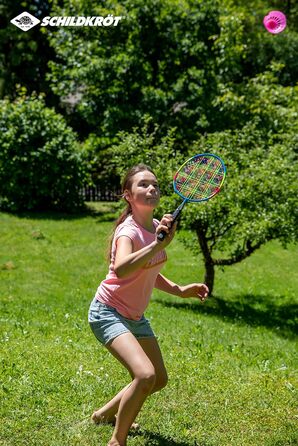 Набір для бадмінтону Talbot-Torro Family: 2 дитячі ракетки, 2 стандартні ракетки, 3 волани, регульована сітка, сумка