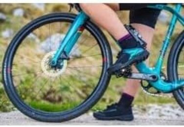 Жіночі велосипедні туфлі Northwave FREELAND, розмір 42 EU, чорного кольору