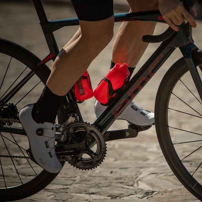 Фляготримач Elite Vico Carbon для велосипеда, карбоновий