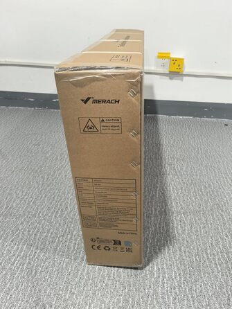 Гребний тренажер MERACH для дому з магнітним опором 60 кг, автоматичною регулюванням, LED-дисплеєм та подвійними дерев'яними рейками (R21)