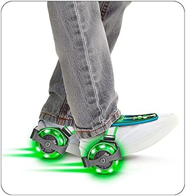 Роликові ковзани Skids Control Lightning Wheels чорного кольору, розміри 30-33