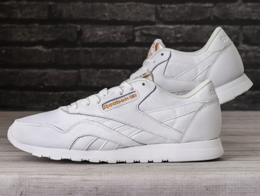 Жіночі спортивні кросівки Reebok BD3076, розмір 37,5
