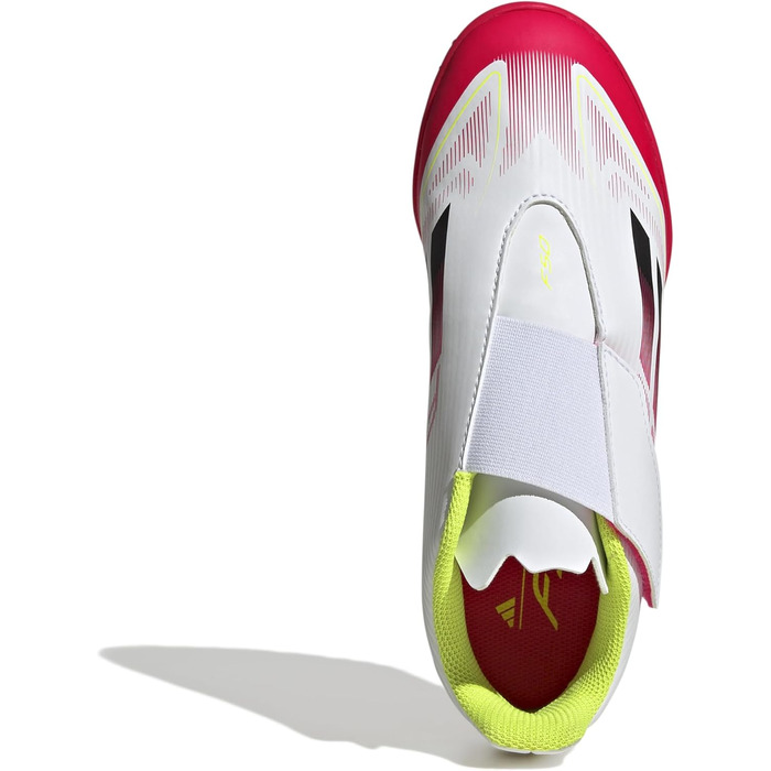 Дитячі футбольні бутси adidas F50 Club Hook and Loop для штучного поля, 32 EU, білий/чорний/жовтий