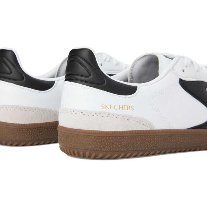 Кросівки жіночі Skechers Hotshot Kickoff White/Black Duraleather 38 EU