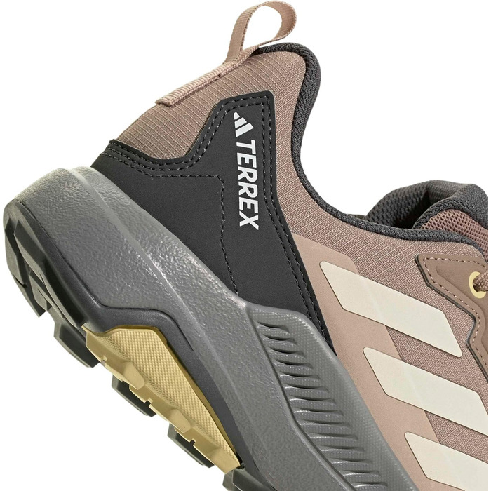 Жіночі трекінгові кросівки adidas Terrex Anylander RAIN.RDY для піших прогулянок, Chalky Brown Wonder White Grey Six, розмір 40 EU