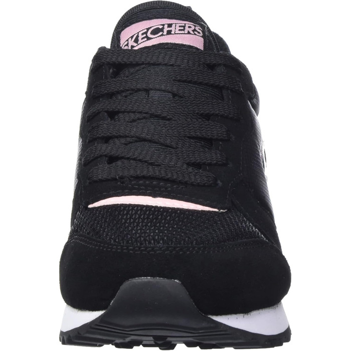 Кросівки жіночі Skechers Og 85 Step N Fly чорного кольору з замші, сітки та Duraleather, рожева окантовка, 35.5 EU