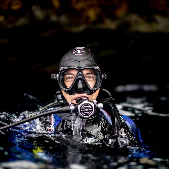 Доросла маска для дайвінгу AQUALUNG TEKNIKA з загартованого скла, ударостійка, зручна, універсальна, для плавання і снорклінгу
