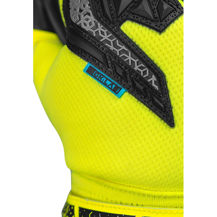 Воротарські рукавички Reusch Attrakt Freegel Silver: дихаючі, для чоловіків та жінок, підходять для будь-якої погоди та поверхні поля