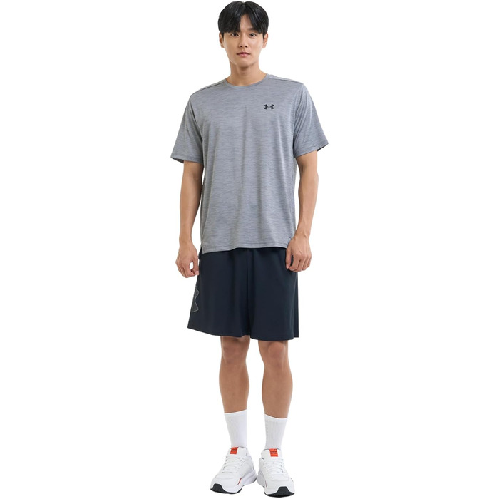 Чоловічі бігові шорти Under Armour Tech Graphic Short, чорні з графітовим принтом