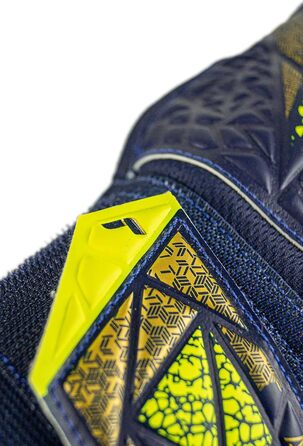 Воротарські рукавички Reusch Attrakt Starter Solid Junior - дитячі, підліткові, для футболу (4.5)