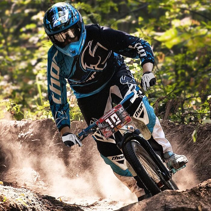 Велосипедні рукавички без пальців для фітнесу, дихаючі, з неслизьким покриттям та амортизацією, для їзди на велосипеді, для чоловіків та жінок, зелені (S, чорно-сірий)