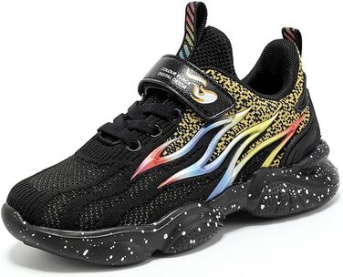 Дитячі кросівки для активного відпочинку: зручні, дихаючі, для хлопчиків та дівчаток. Розміри 28-39, білі та чорні.