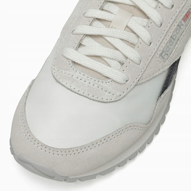 Жіночі спортивні кросівки Reebok CLASSIC AZ 100208830, розмір 40