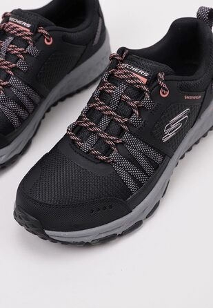 Жіночі туристичні черевики Skechers Escape Plan, чорна шкіра, сітка, рожева окантовка (35 EU)