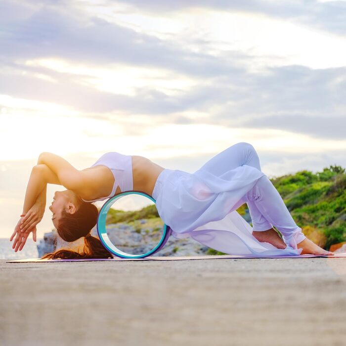 Килимок для йоги Exerz Yoga Rad 33x14 см, чорний - для пілатесу та розтяжки