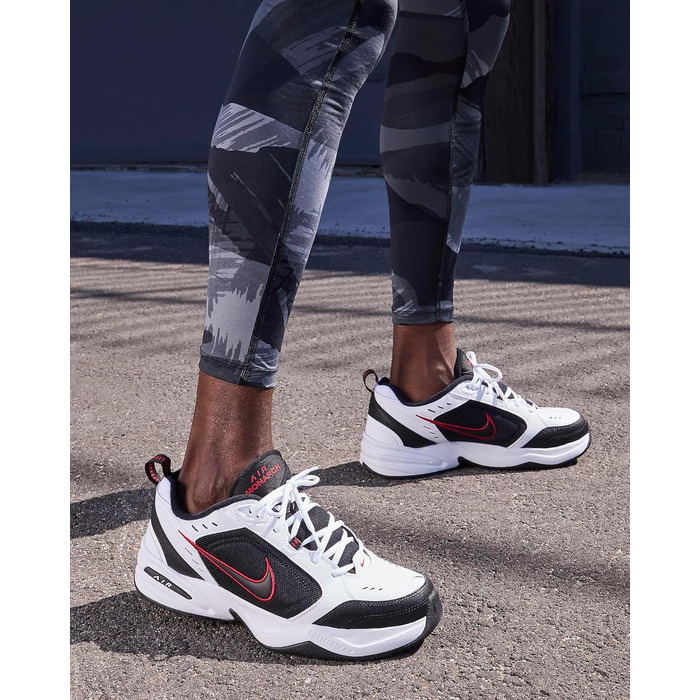 Чоловічі кросівки Nike Air Monarch IV, 44 EU, білий/чорний