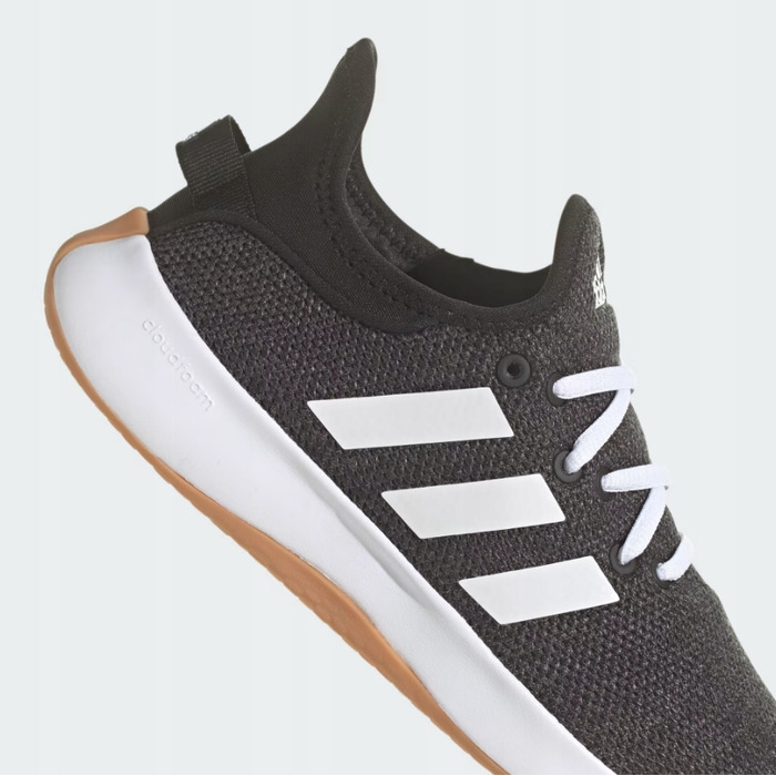 Жіночі спортивні кросівки Adidas Cloudfoam Pure SPW, р. 38 2/3 — модні та зручні