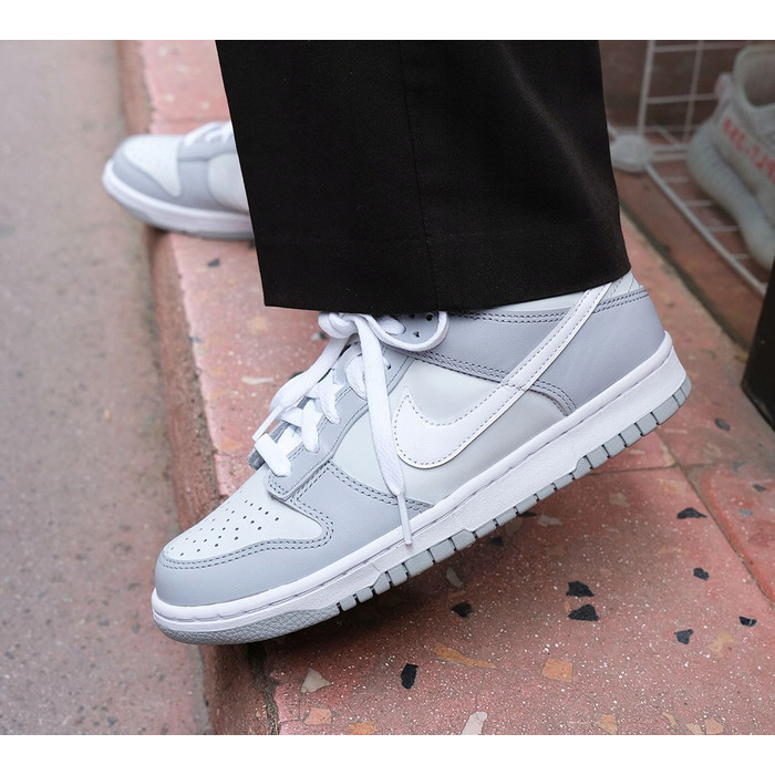Жіночі спортивні кросівки Nike Dunk Low Two Tone Grey DH9765-001, розмір 37,5