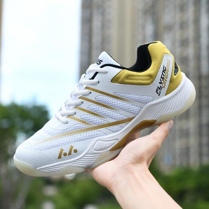 Кросівки для гандболу чоловічі та жіночі: дихаючі, з антиковзким покриттям, для тренувань та змагань, білі, золоті, 38 EU