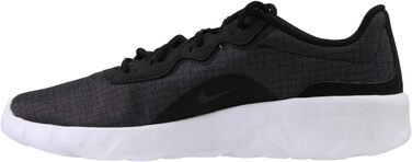 Чоловічі кросівки Nike Explore Strada чорного кольору, 42.5 EU