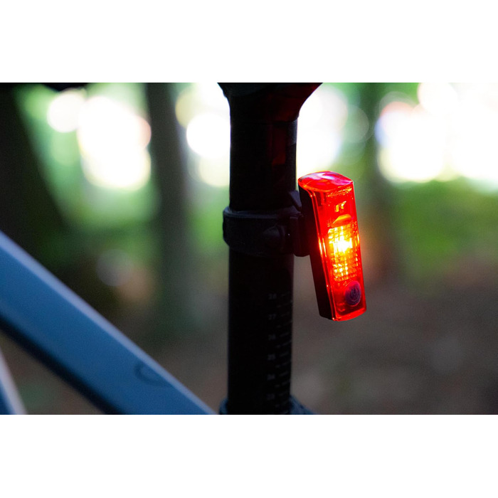Комплект велосипедних LED фар Büchel BLC 720, 80 Люкс, StVZO, переднє і заднє світло з індикатором гальмування, акумуляторні, до 14 годин роботи, зарядка Micro-USB, преміум якість