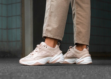 Жіночі спортивні кросівки Nike TEKNO M2K AO3108-202, розмір 39