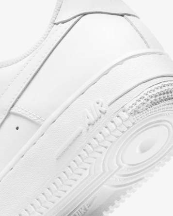 Кросівки Nike Air Force 1 LE GS білі, DH2920-111, 36.5