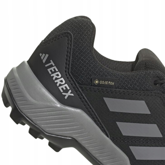 Жіночі спортивні кросівки Adidas IF7519, розмір 38