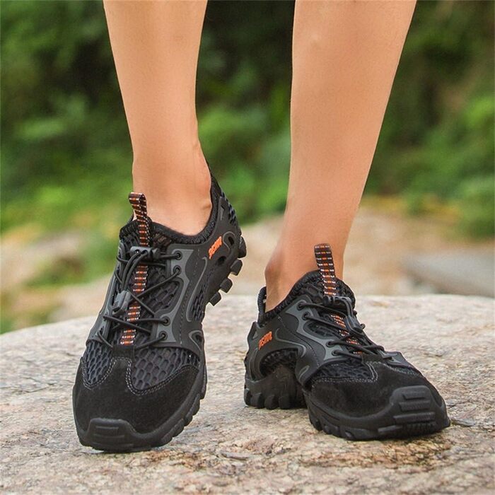 Чоловічі спортивні сандалії FLARUT для літа, трекінгу та хайкінгу. Легкі, дихаючі, з сітчатим верхом. Ідеально для туризму, бігу та скелелазіння. Розмір 44 EU, чорний колір.