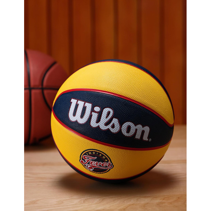 Баскетбольний м'яч Wilson WNBA Team Tribute Indiana Fever, офіційний жіночий, розмір 6 (72 см)