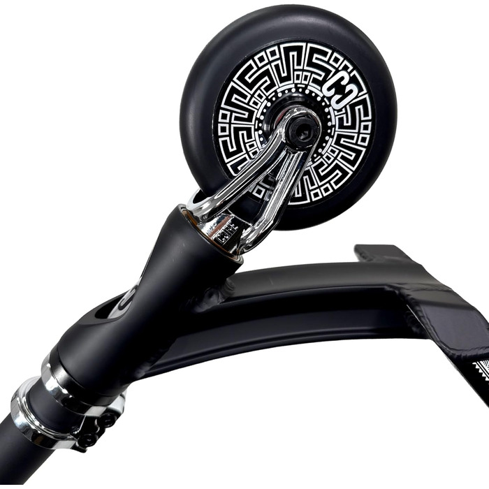 Скутер вілсажний CORE Trick Tretroller 110mm з колесами ABEC 9 для початківців та професіоналів, від 5 років, регульована висота 78-95 см + наліпка Fantic26 (Park CL1 H=86cm, чорний хром)