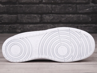 Жіночі спортивні кросівки Nike COURT BOROUGH LOW RECRAFT, розмір 37,5