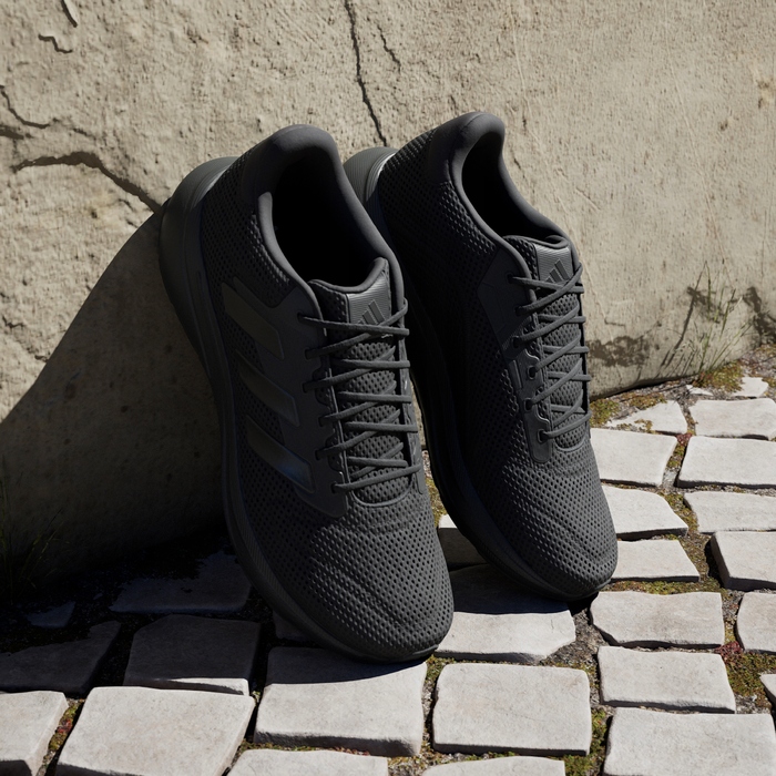 Бігові кросівки Adidas Response, розмір 44