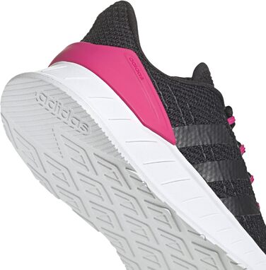Чоловічі кросівки Adidas Questar Flow Nxt для бігу, 38 EU, чорний/маєнті