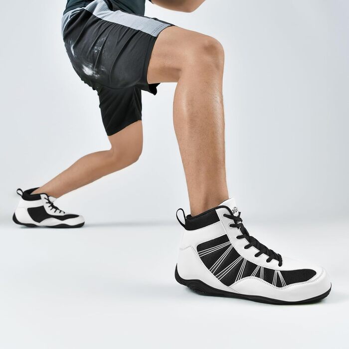 Чоловічі боксерські та борцівські кросівки DimaiGlobal для фітнесу, кікбоксингу, карате, таekwondo, з низькою посадкою, чорно-білі, 46 EU