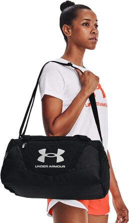 Жіноча спортивна сумка Under Armour, чорна, універсальний розмір