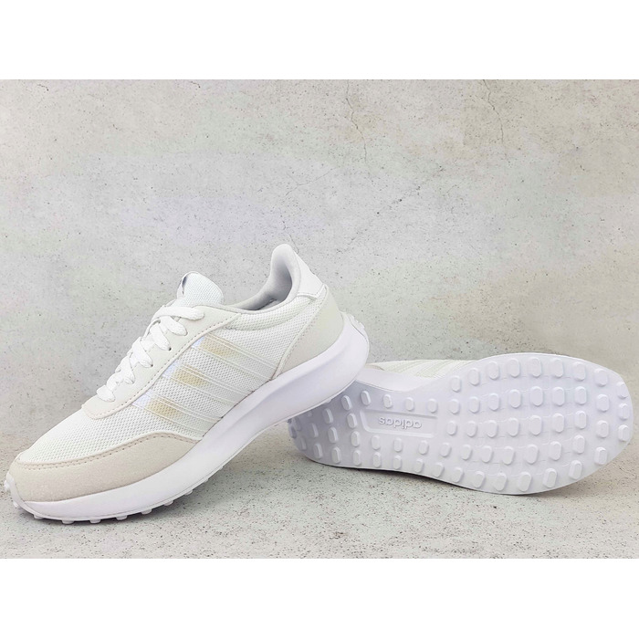 Жіночі кросівки Adidas Run 70s Retro Classic (HR0295)