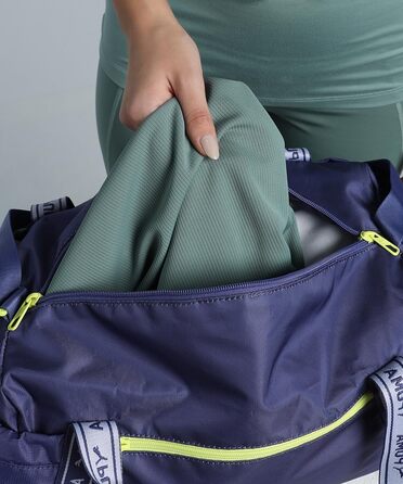 Жіноча та підліткова спортивна сумка PUMA Essentials 24 л