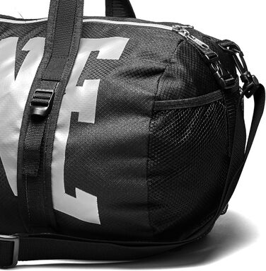 Спортивна сумка Leone 1947 для боксу, єдиноборств, Muay Thai, MMA та фітнесу, чорна