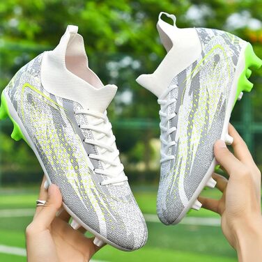 Черевики для футболу для чоловіків, хлопчиків та дітей. Штучний газон, високий верх, штирі, шипи, тренувальні футбольні черевики. Білі, 35 EU