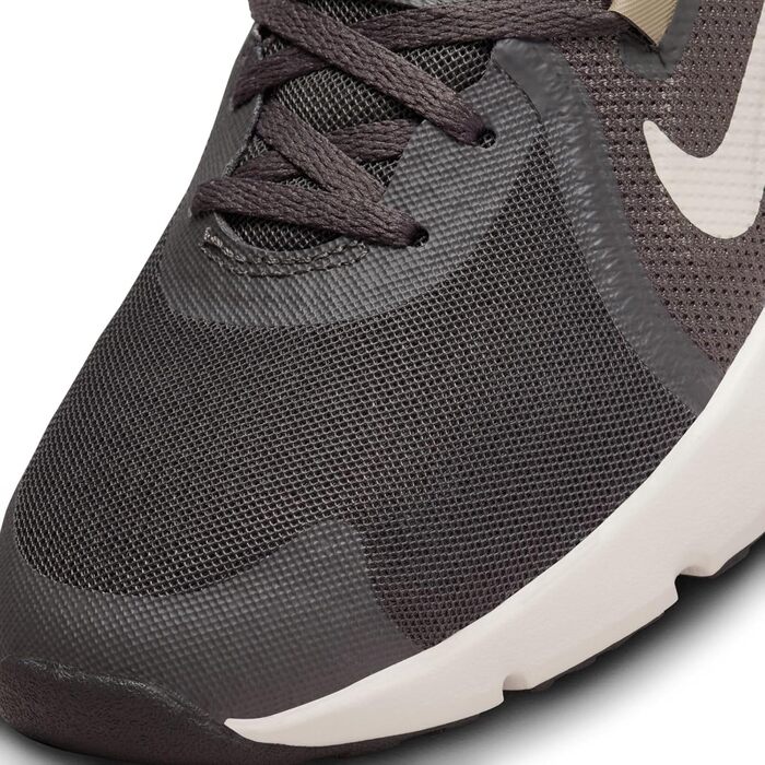 Кросівки Nike TR 13 для чоловіків, чорно-коричневі, 43 EU