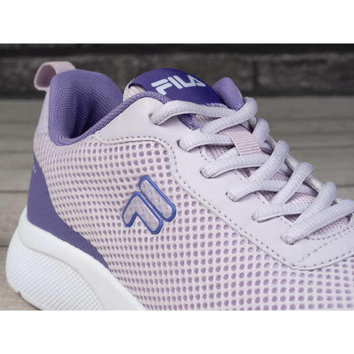 Жіночі спортивні кросівки Fila, розмір 36